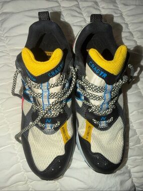 New Balance Fresh Foam Crag Trail All Terrain shoes, women’s 8. New, no box.